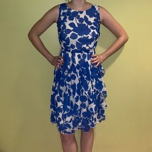 ROBBIE BEE beautiful ruffled dress